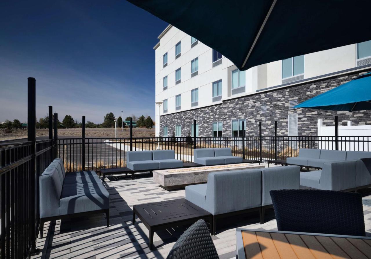 Hampton Inn Redmond Bend Airport Екстер'єр фото