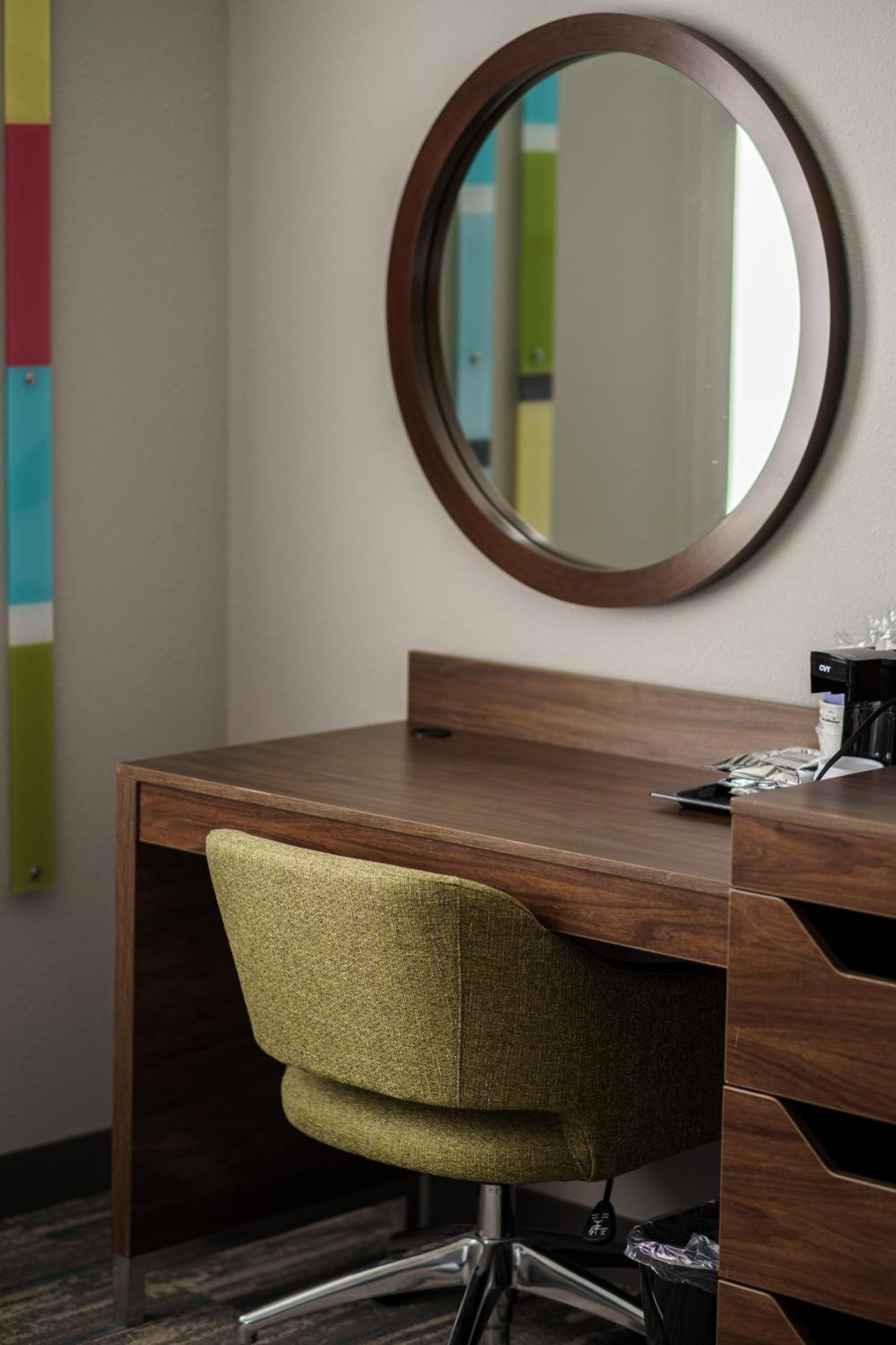 Hampton Inn Redmond Bend Airport Екстер'єр фото
